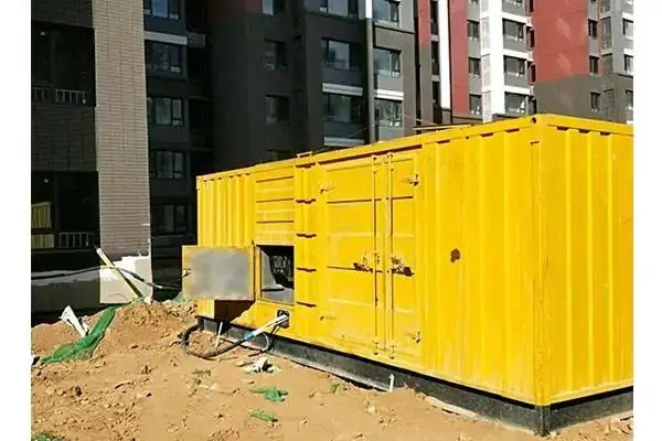 会理发电机租赁中燃油压力过低会对发动机的哪些部件造成损坏？