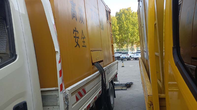会理如何判断柴油发电机组和UPS电源的切换时间是否符合要求？