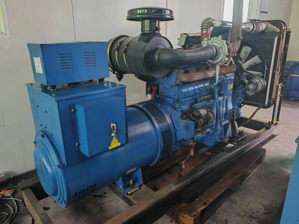 会理100kW柴油发电机组使用多级机油有哪些优缺点？